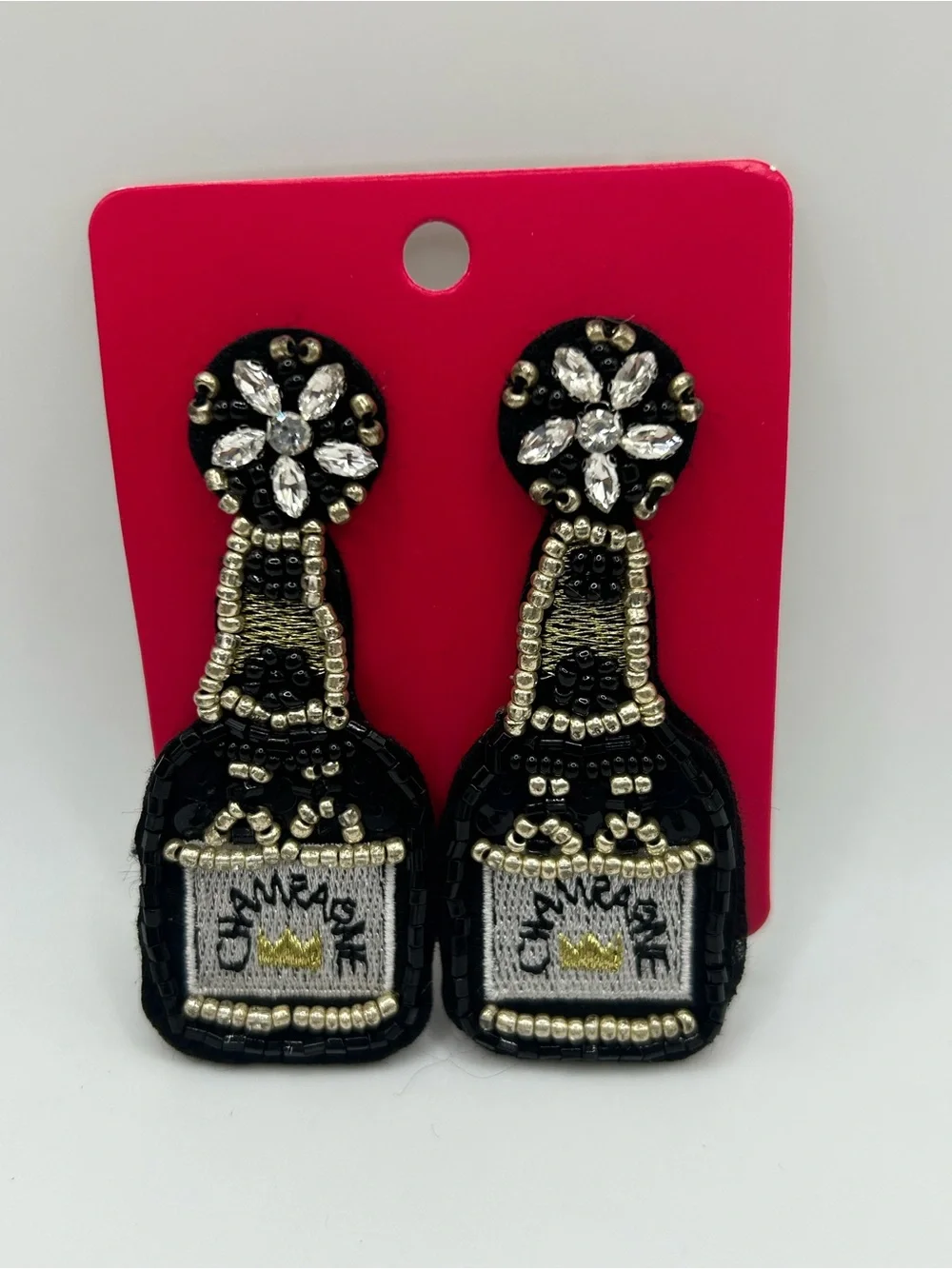 🆕 Black and Gold Beaded Champagne Bottle Drop Earrings 🍾